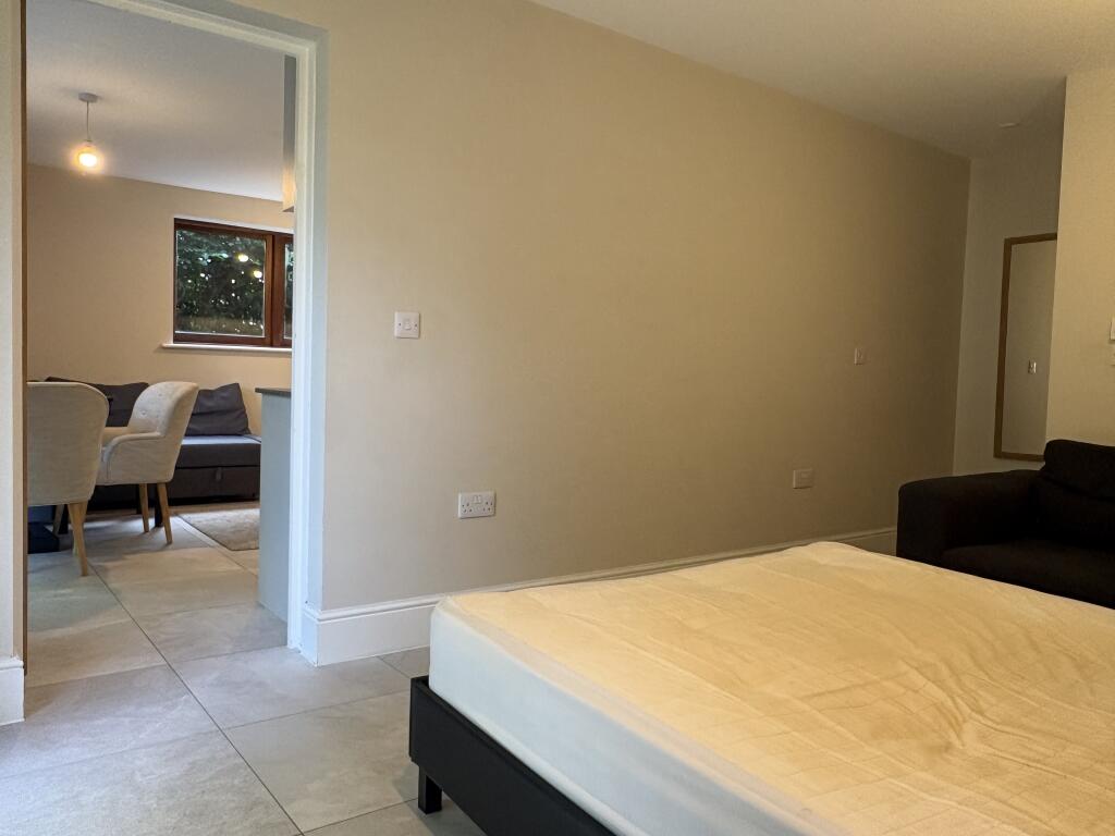 Apartment in Cambridge, Chesterton - More