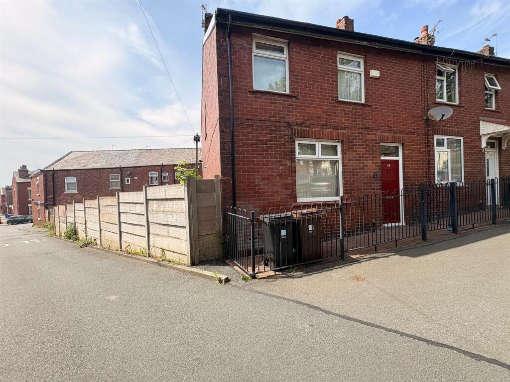 Main image of property: Hague Place, Stalybridge