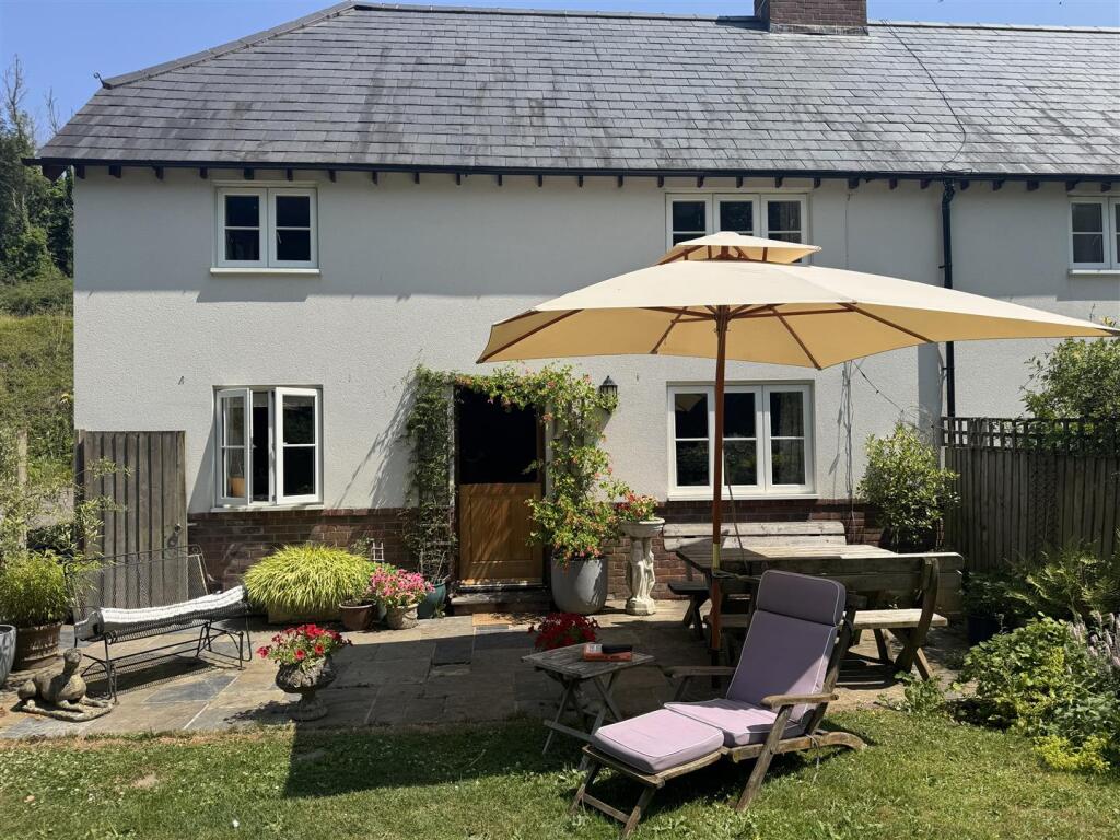 Main image of property: Bagber Farm Cottage, Milborne St Andrew, Blandford