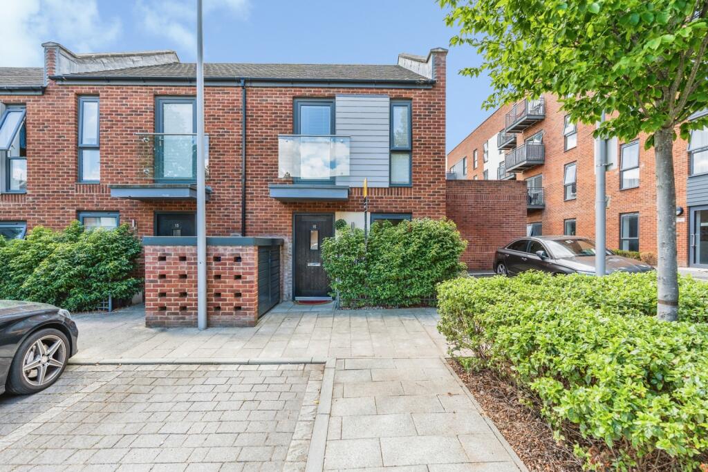Main image of property: Upton Close, Southampton, Hampshire, SO19