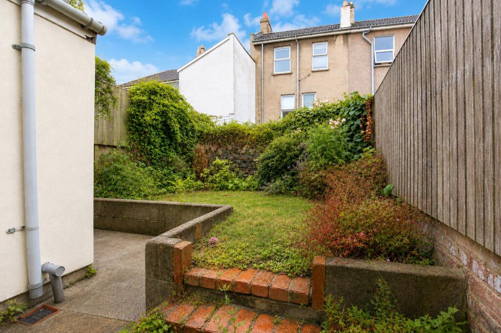 Brighton Road, Redland, Bristol, BS6 photo 2