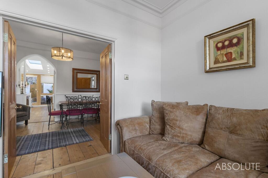 House in Torquay, Wellswood - More