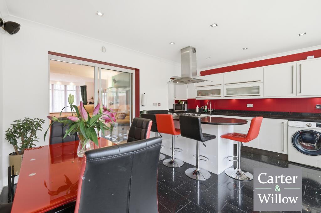 Victoria Road, Barking photo 5