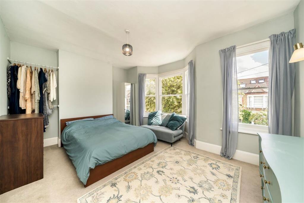 House in London - More