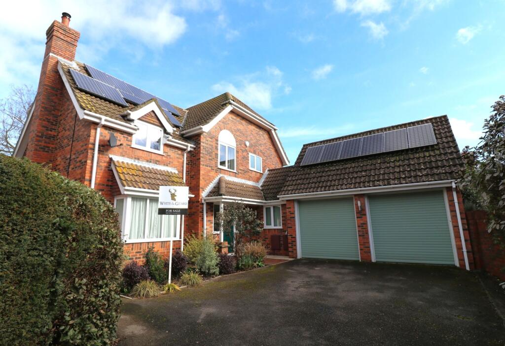 Main image of property: Old Priory Close, Hamble, SO31