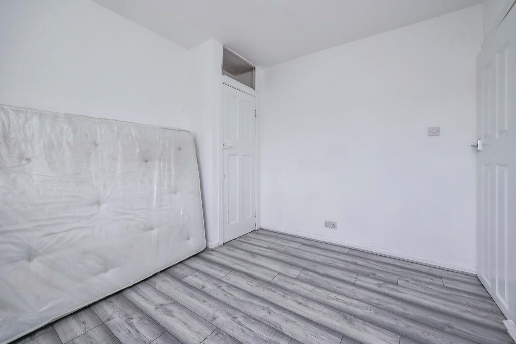House in Nottingham, Aspley - View 4