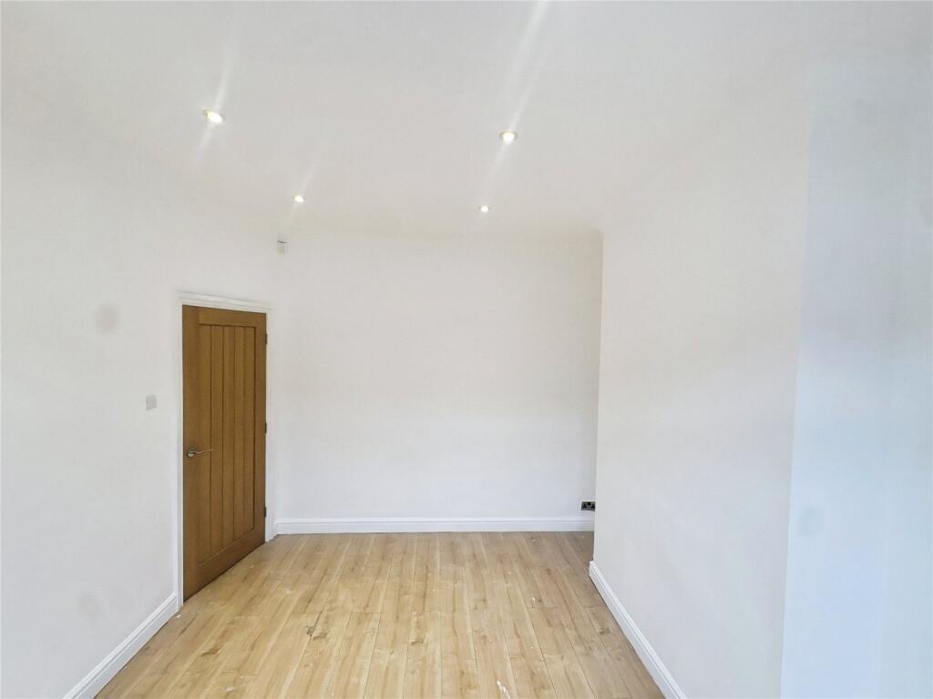 House in Doncaster, South Yorkshire - View 2