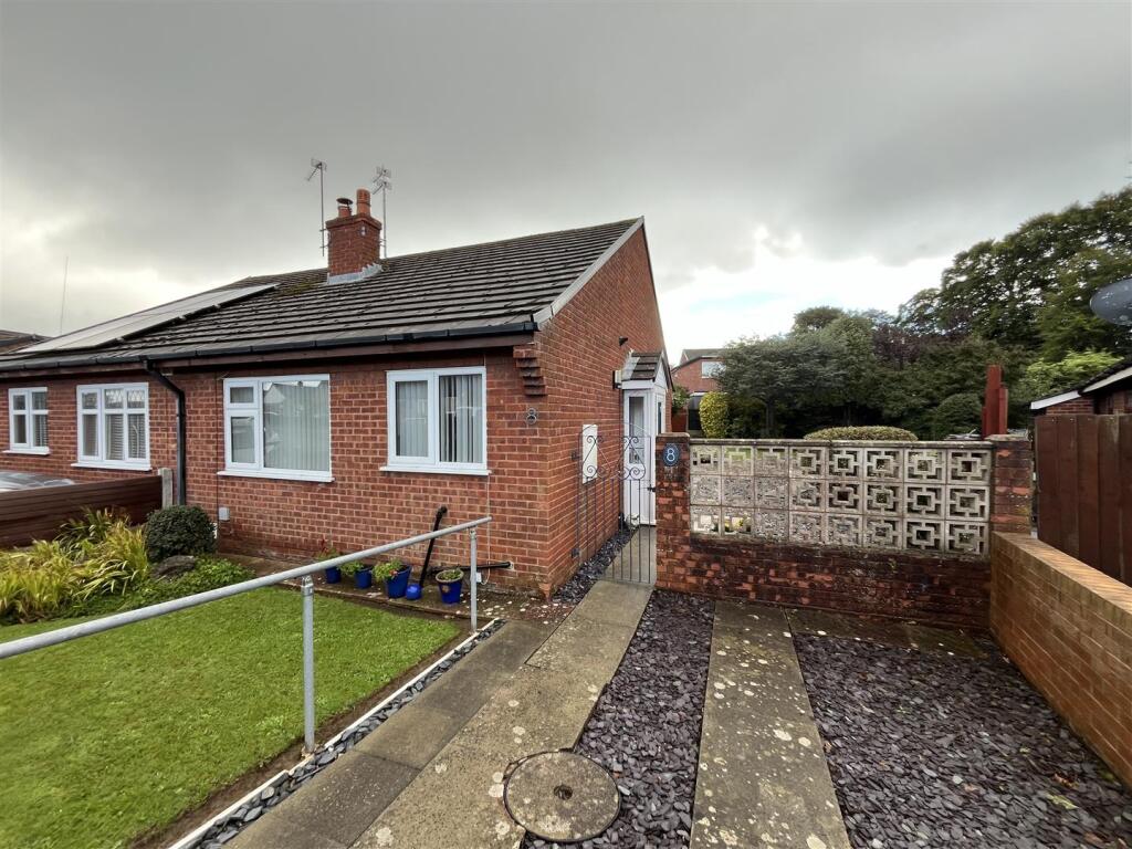 2-bed semi-detached on Rhodfa Wen, Llysfaen, Colwyn Bay, £159,000