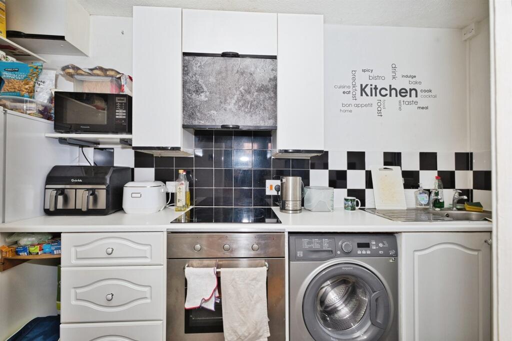 Additional image 6 of York Place, YEOVIL