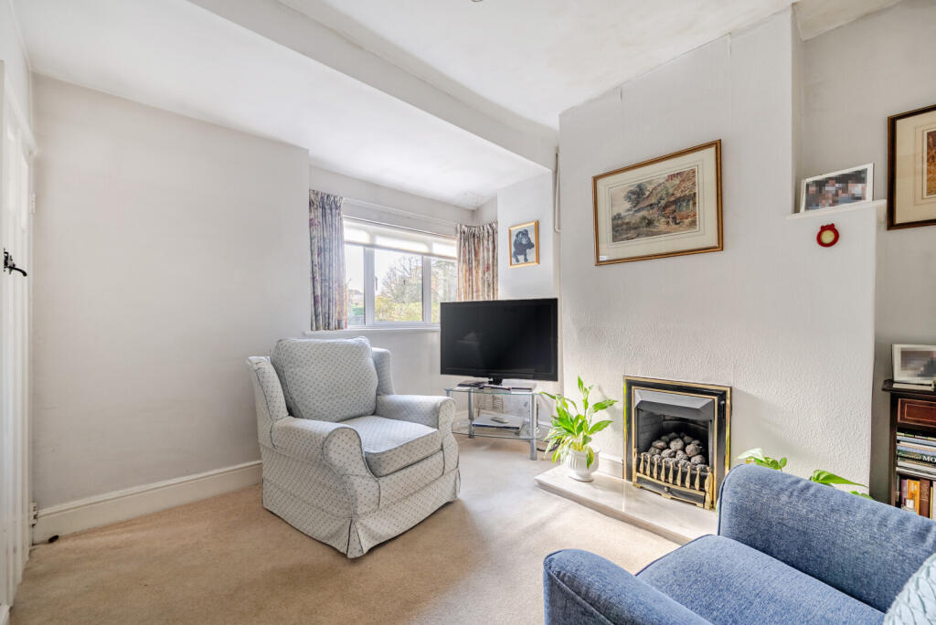House in Waverley, Farnham - View 3