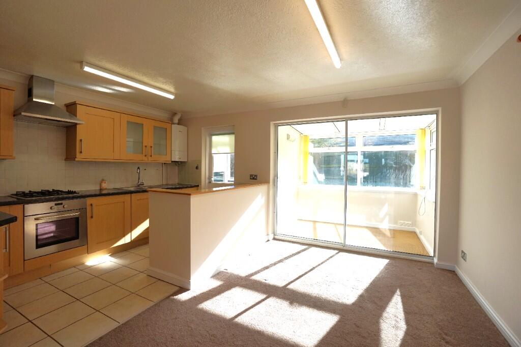 Canterbury Road, Birchington, Kent, CT7 photo 4