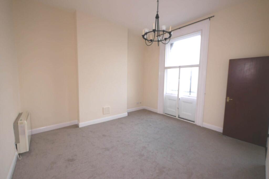 Quayside Court, Harwich photo 3