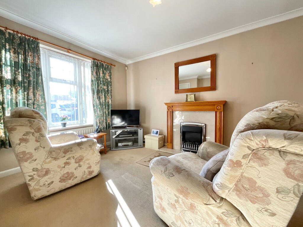 Larkspur Close, Southport photo 4