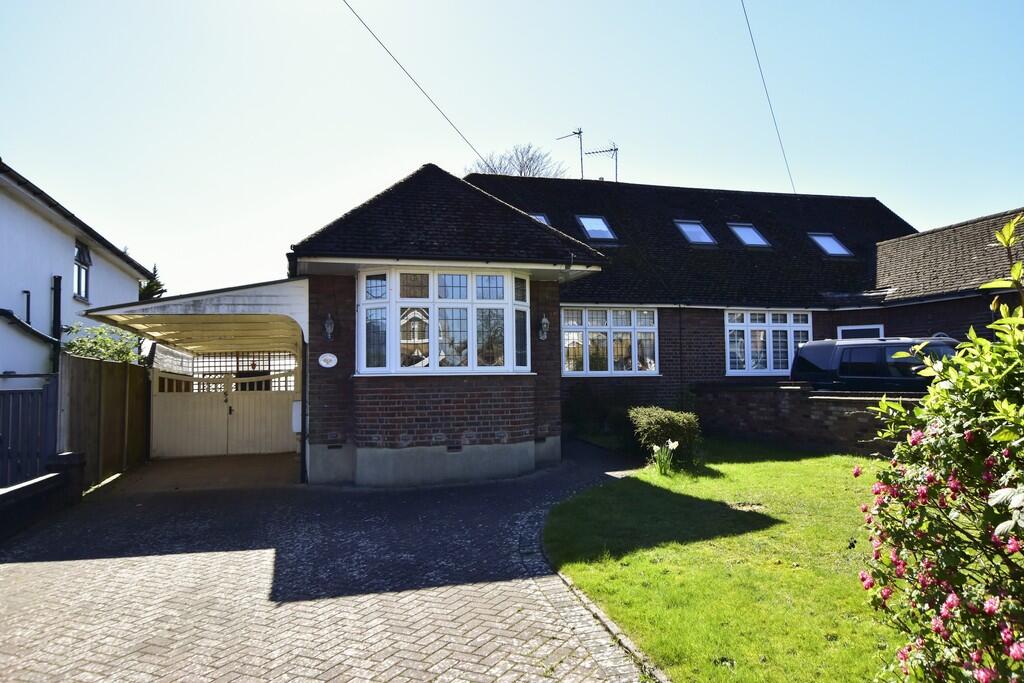 Main image of property: Bucknalls Lane