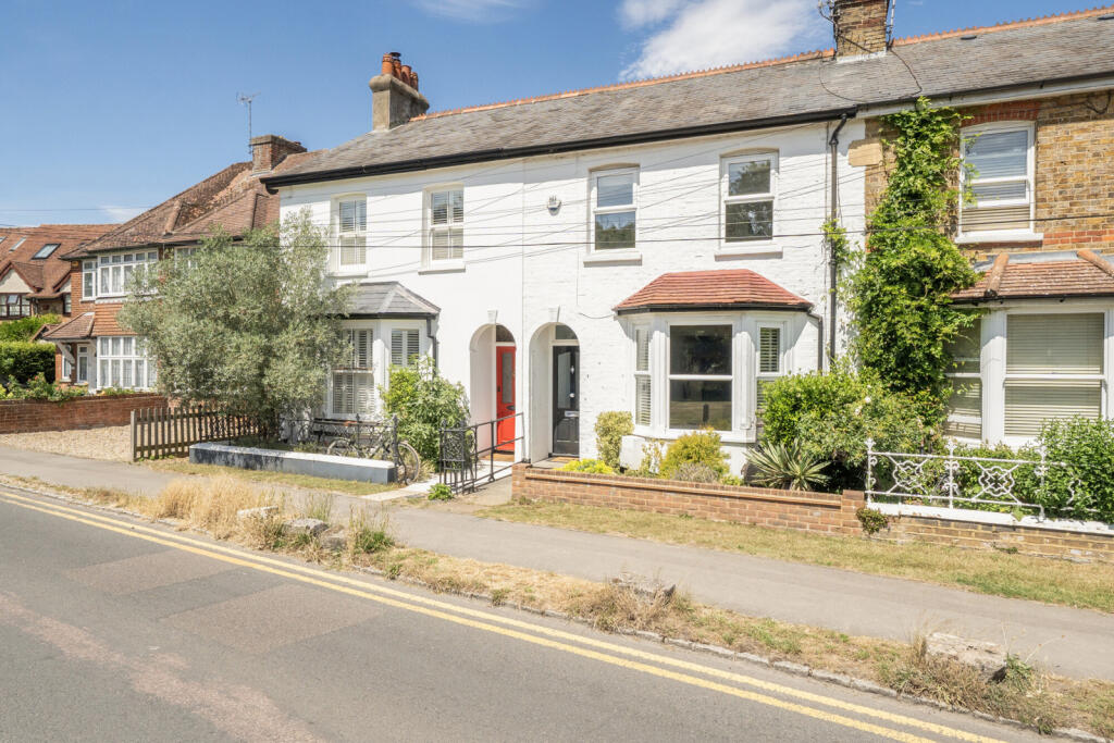 Main image of property: West Common, Gerrards Cross, Buckinghamshire