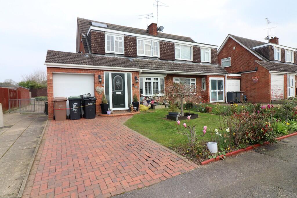 Main image of property: Turnpike Drive, Luton, Bedfordshire, LU3 3RB