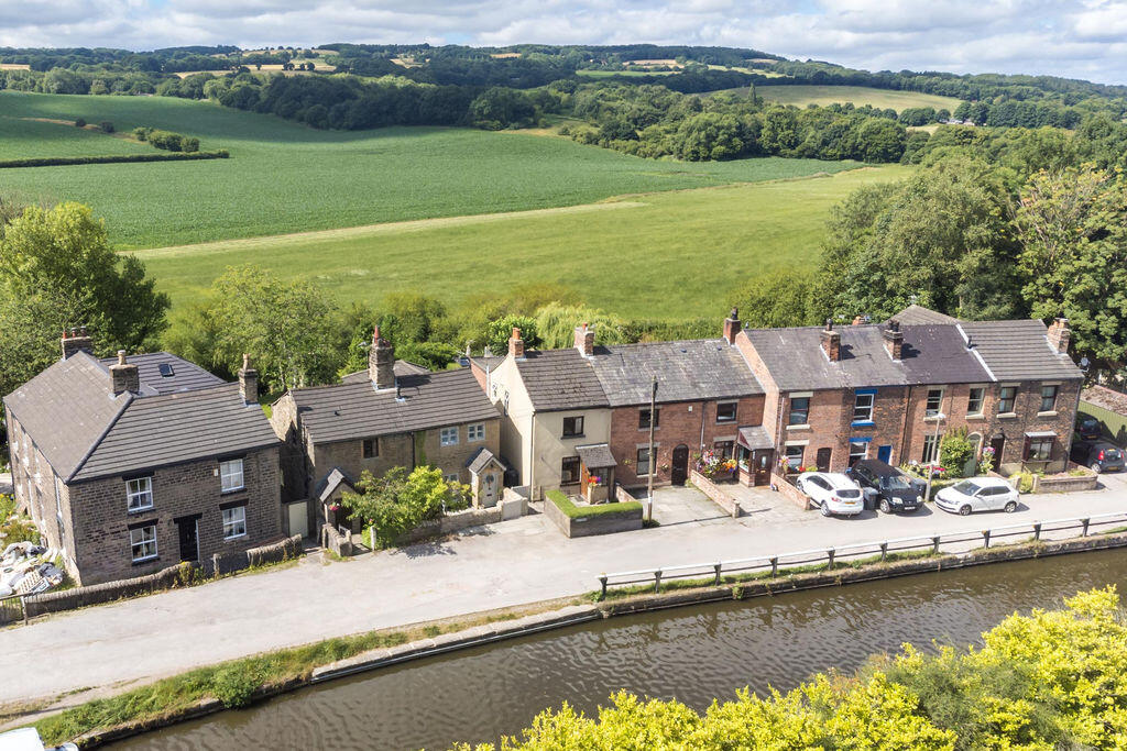 Main image of property: Canal Bank, Appley Bridge, WN6 9AW