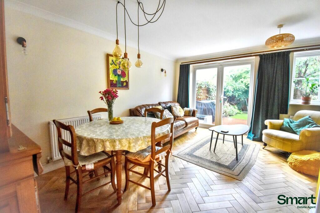 House in Exeter, Digby - View 2