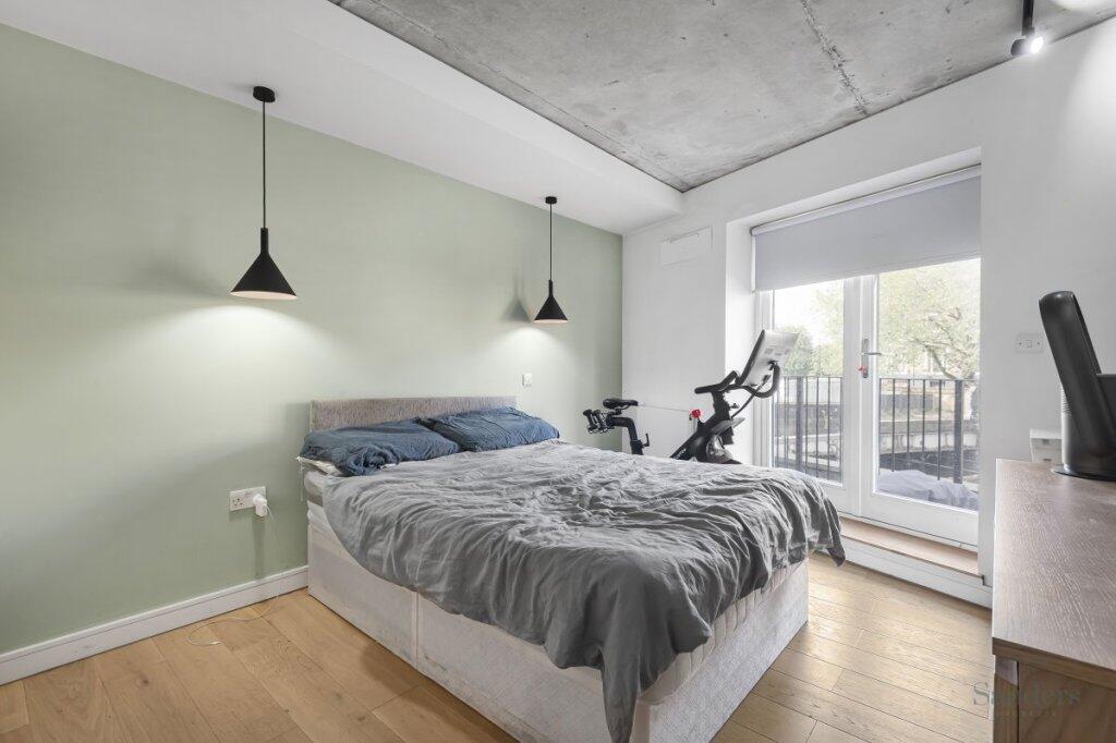 Apartment in London - View 5