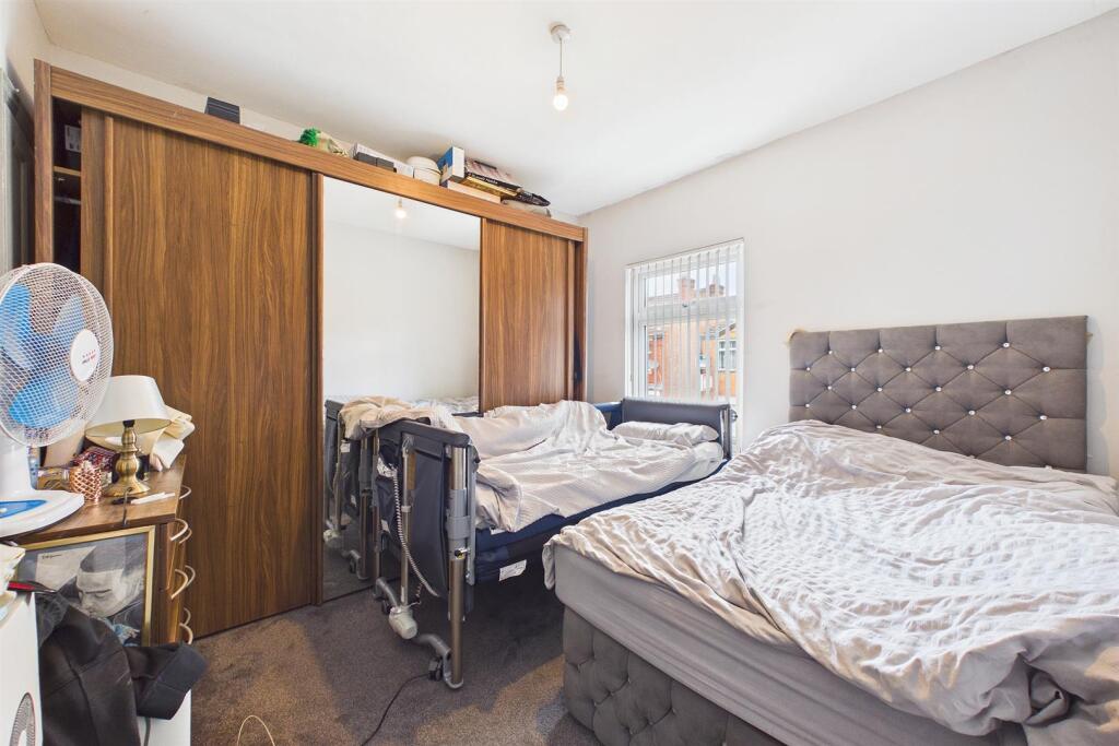 George Elliot Road, Foleshill, Coventry - Mehr
