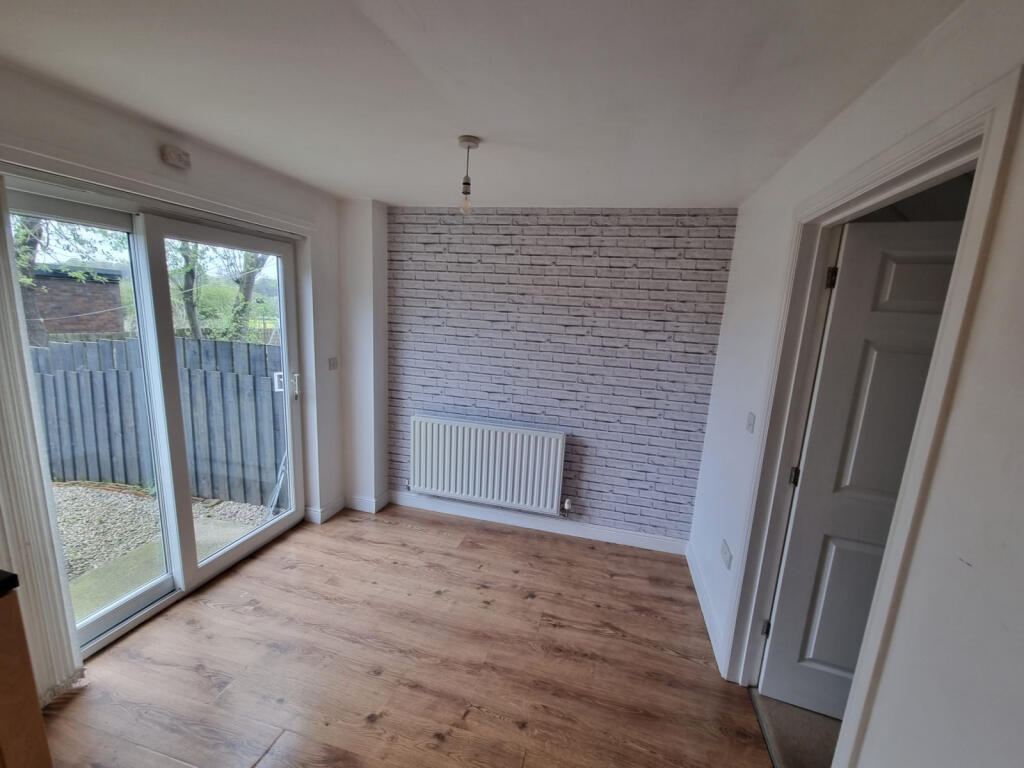 Wesley Court, Langley Moor, DH7 8GZ photo 4