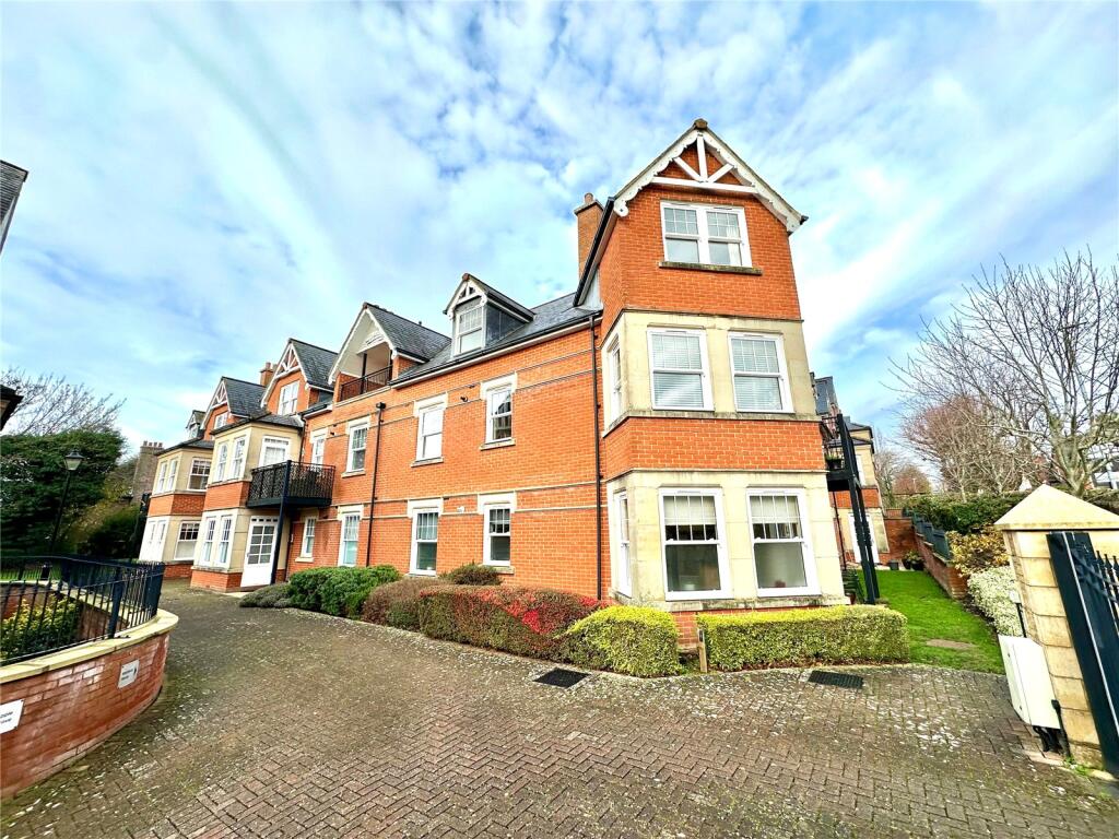 Main image of property: Westlecot House, Westlecot Road, Swindon, SN1