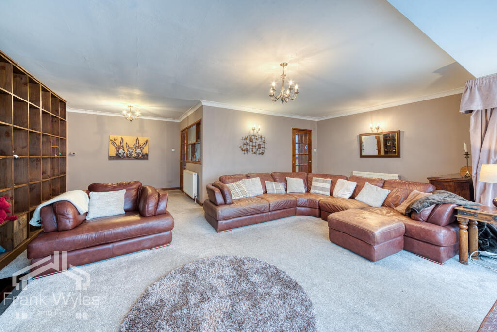 Edwinstowe Road, Lytham St. Annes, Lancashire photo 3