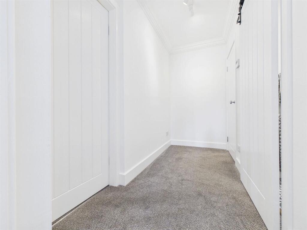 Apartment in Gateshead, North East - View 5