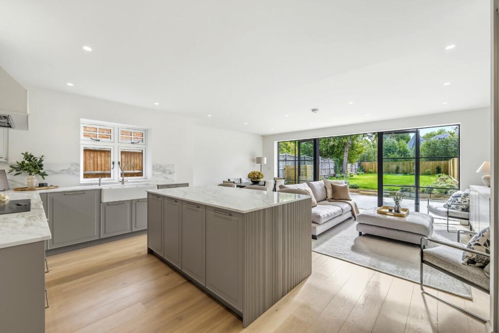 Wensleydale Road, Hampton, TW12 photo 4