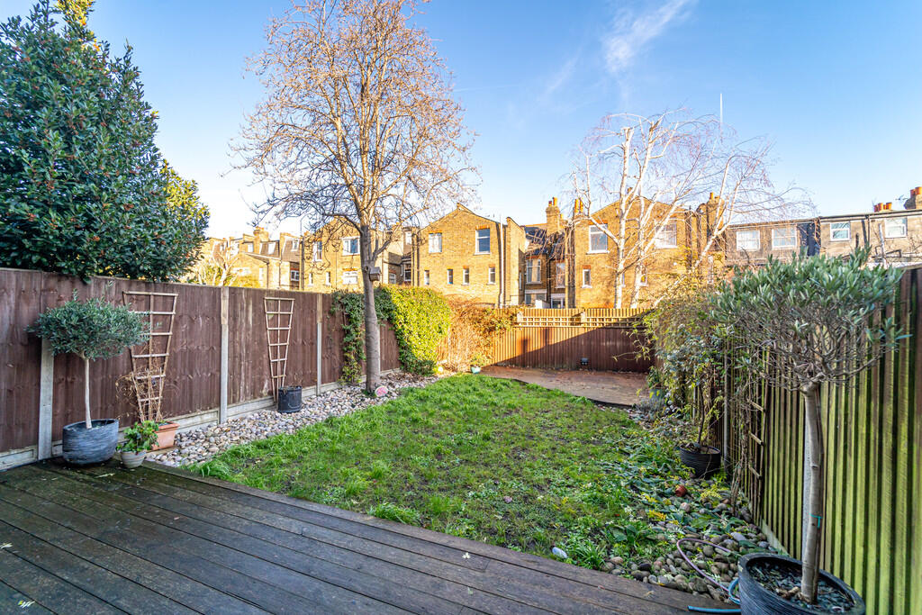 Nelson Road, Crouch End N8 photo 2