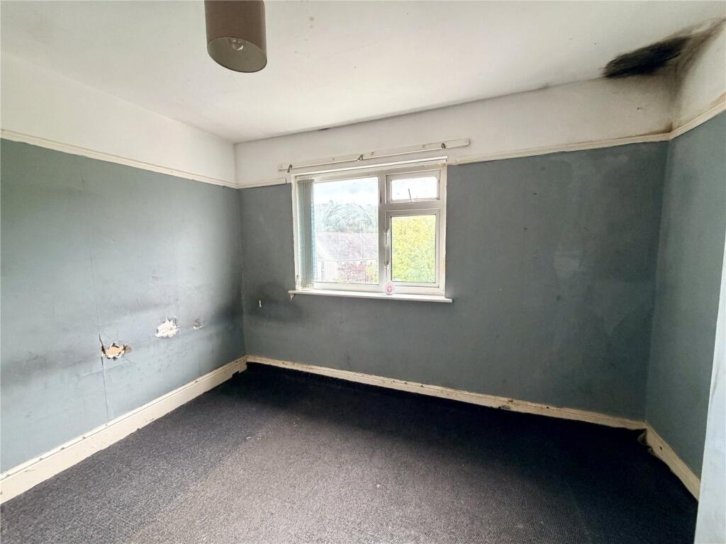 House in Bangor, Gwynedd - More
