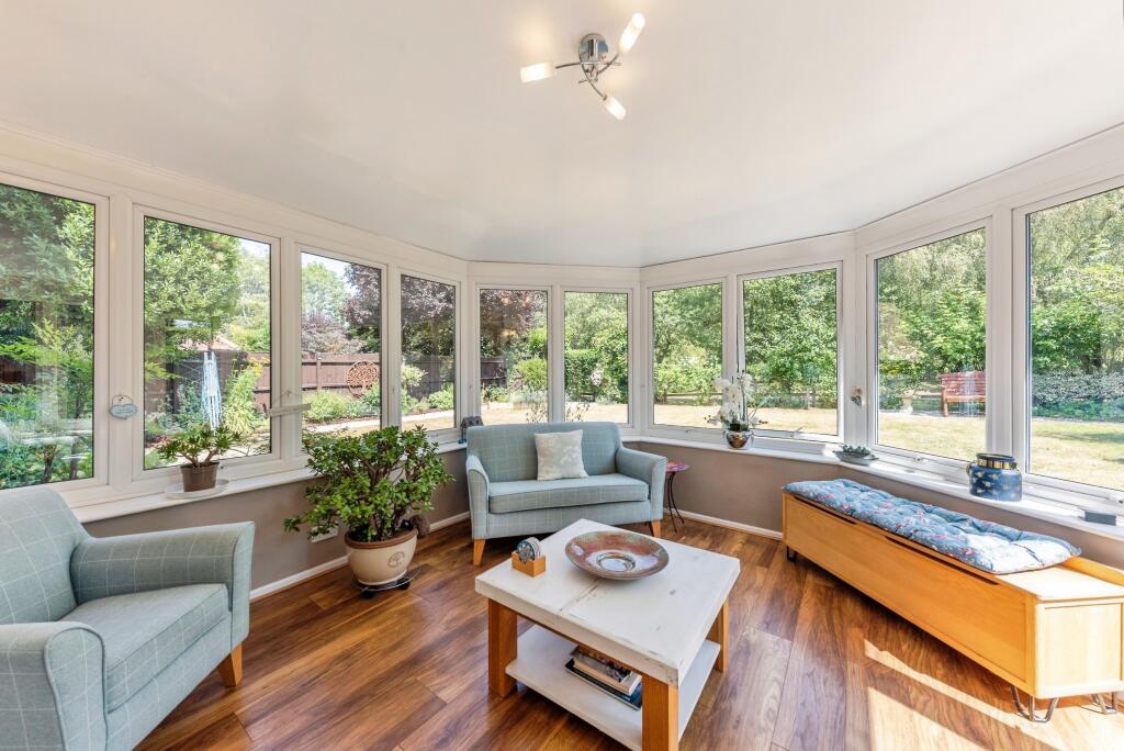 House in South Kesteven, Stubton - More