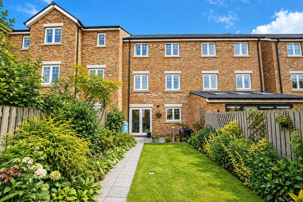 House in Durham - View 4