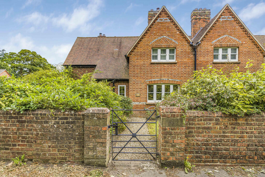 Main image of property: Reading Road, Cholsey, OX10