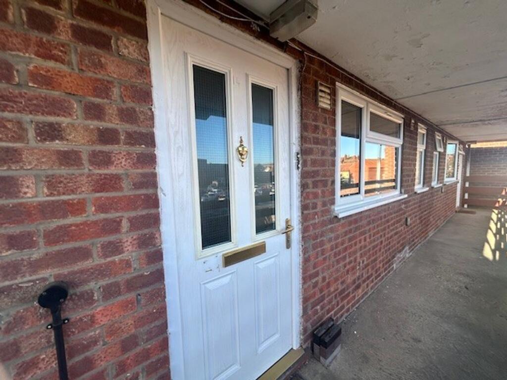 Apartment in South Kesteven, Grantham - More