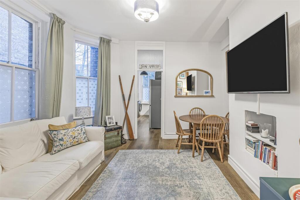 Main image of property: Elm Bank Mansions, Barnes, London, SW13