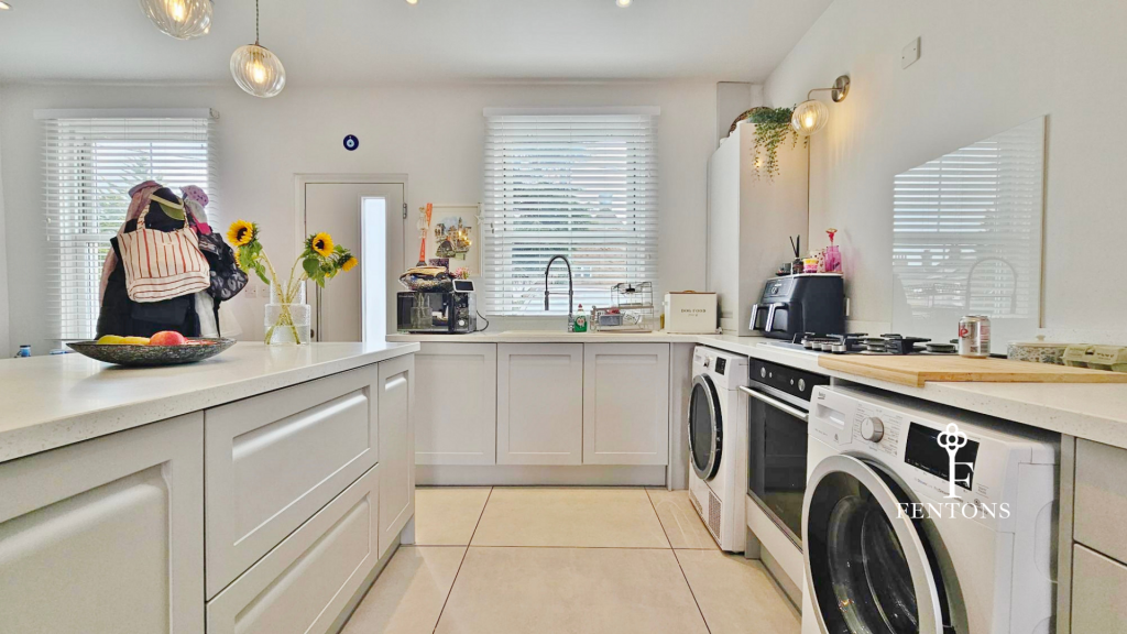 House in Kirby Cross, Frinton and Walton - View 4