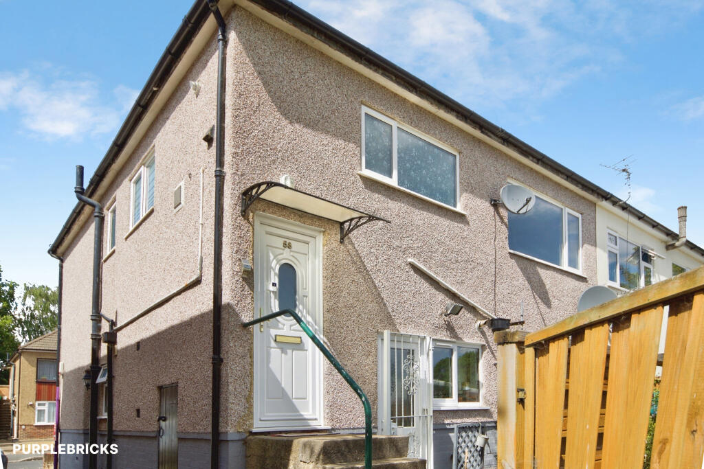 Apartment in Romford - View 5