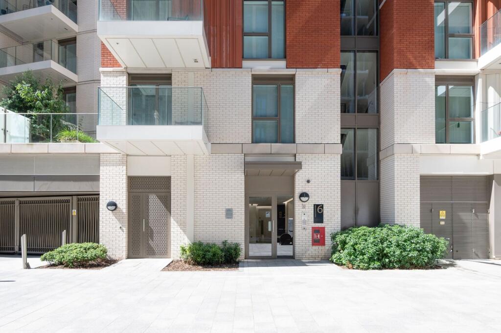 Apartment in London - View 2