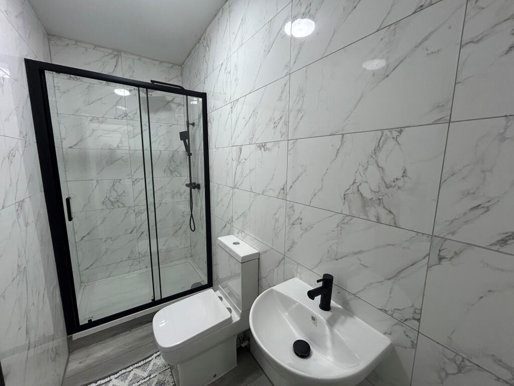 Main image of property: Bolton Road, Salford, M6 7HP
