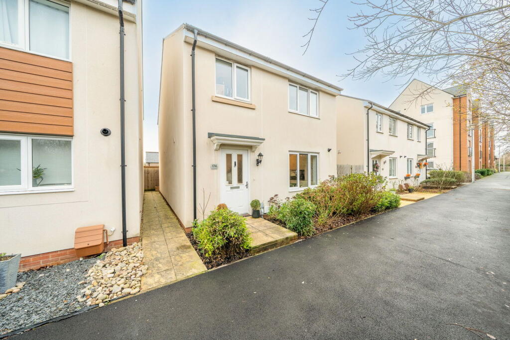 Main image of property: Paper Mill Gardens, Portishead, Bristol, BS20 7QY