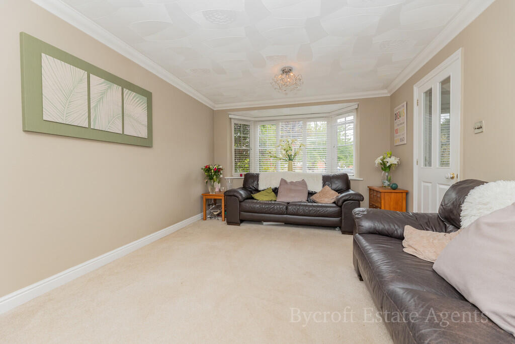 Sharpe Way, Ormesby photo 4
