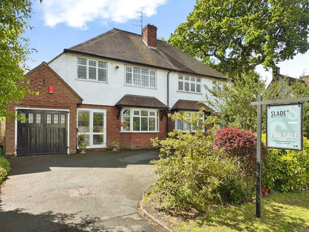 Main image of property: Castlecroft Road, Finchfield, Wolverhampton, WV3 8BY