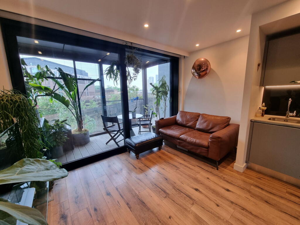 Main image of property: Studio, The Dumont, Albert Embankment, London, SE1