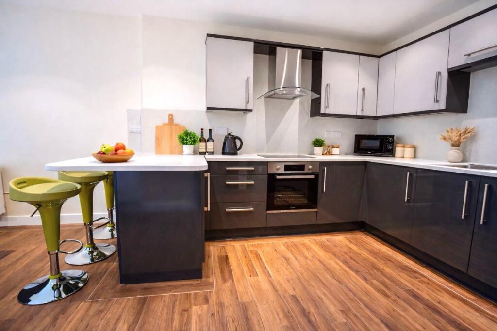 Apartment in Sheffield - View 4