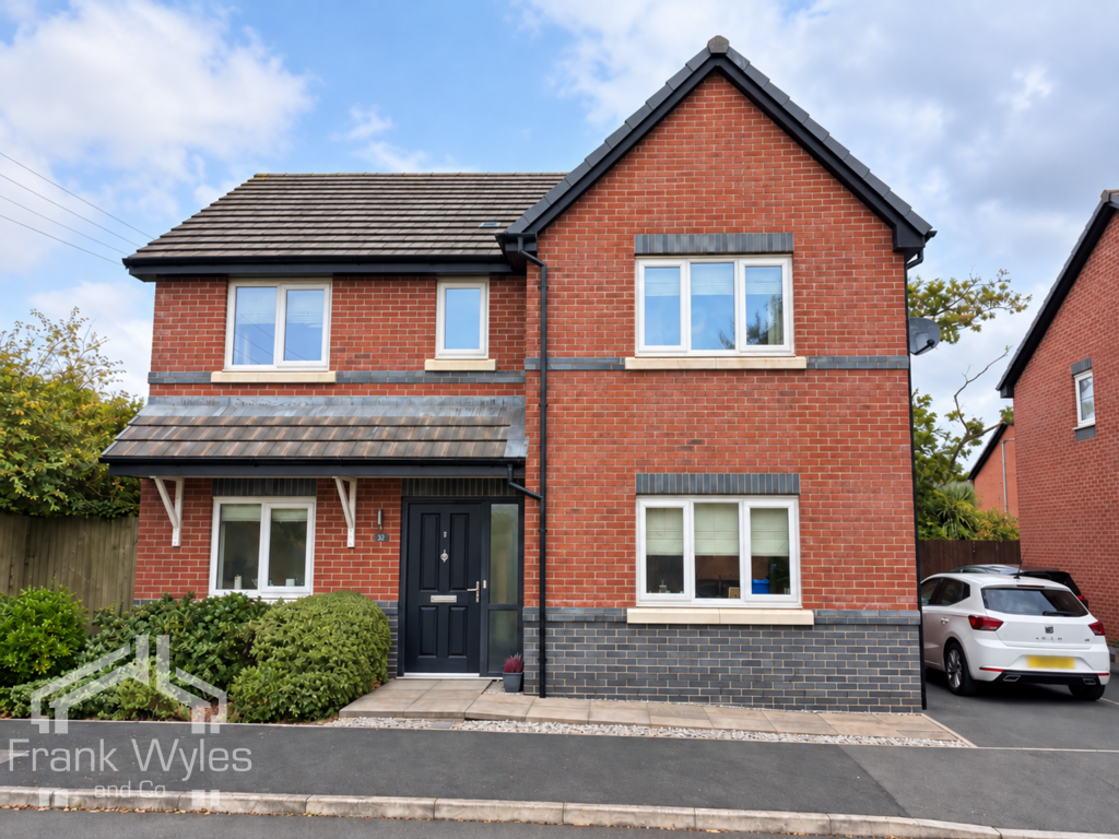 4-bed detached on Riversleigh Way, Warton, Preston, Lancashire, £350,000