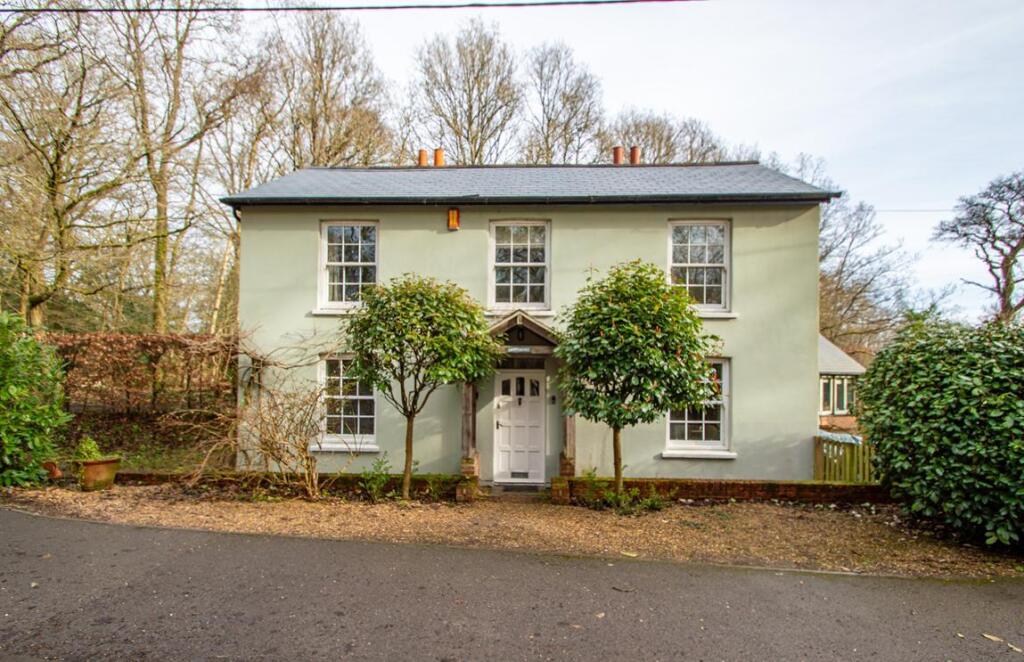 Main image of property: Long Toll, Woodcote, Reading, Oxfordshire, RG8