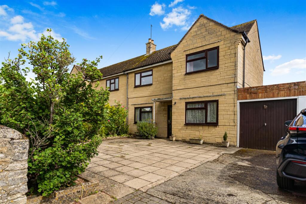 Main image of property: Banbury Road, Woodstock