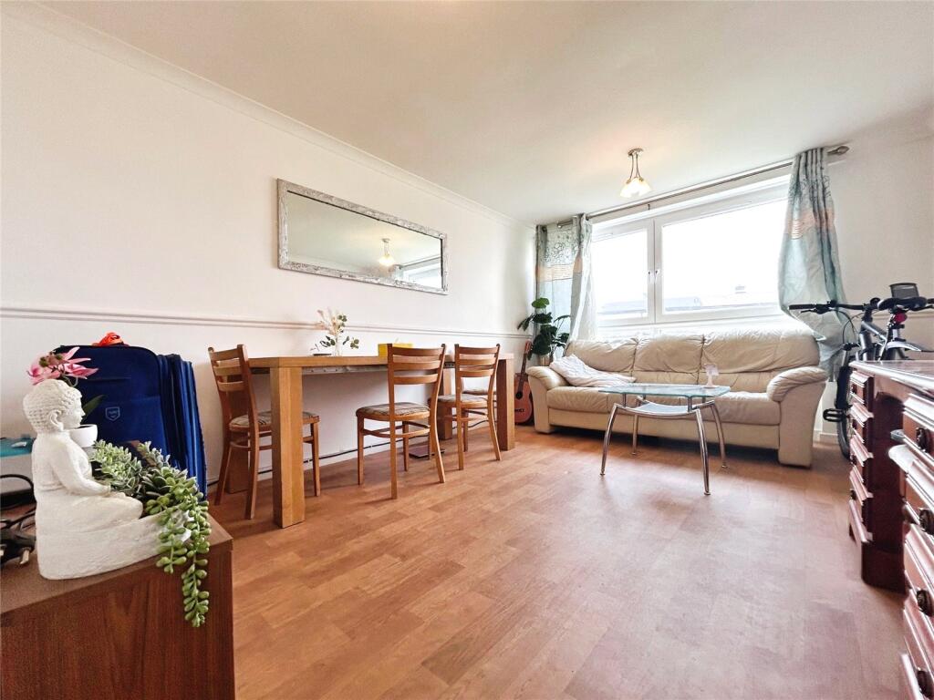Parsonage Leys, Harlow, Essex photo 2