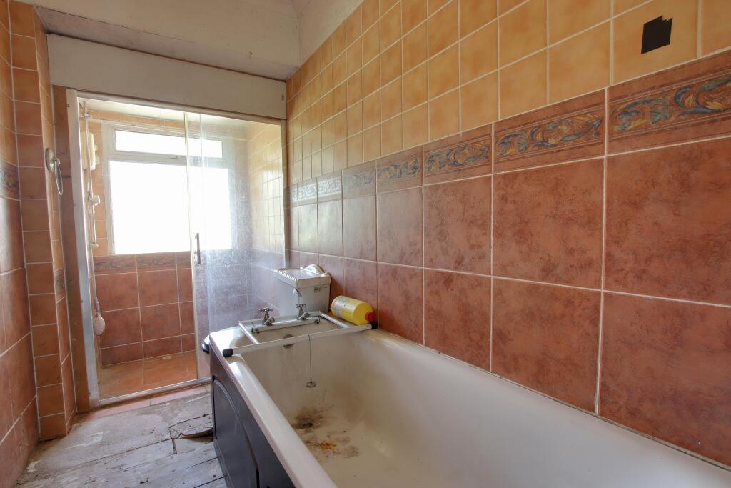 House in Fareham, Stubbington - View 5